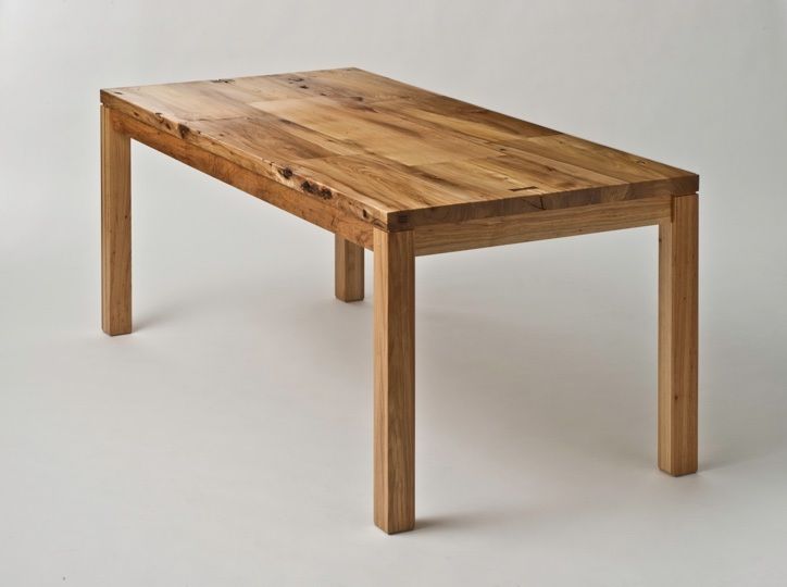 Ting Dining Table